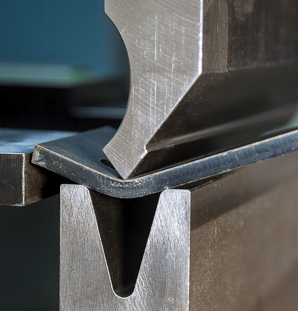 Blechbearbeitung in Köln und Umgebung | Blechteile und Brennteile